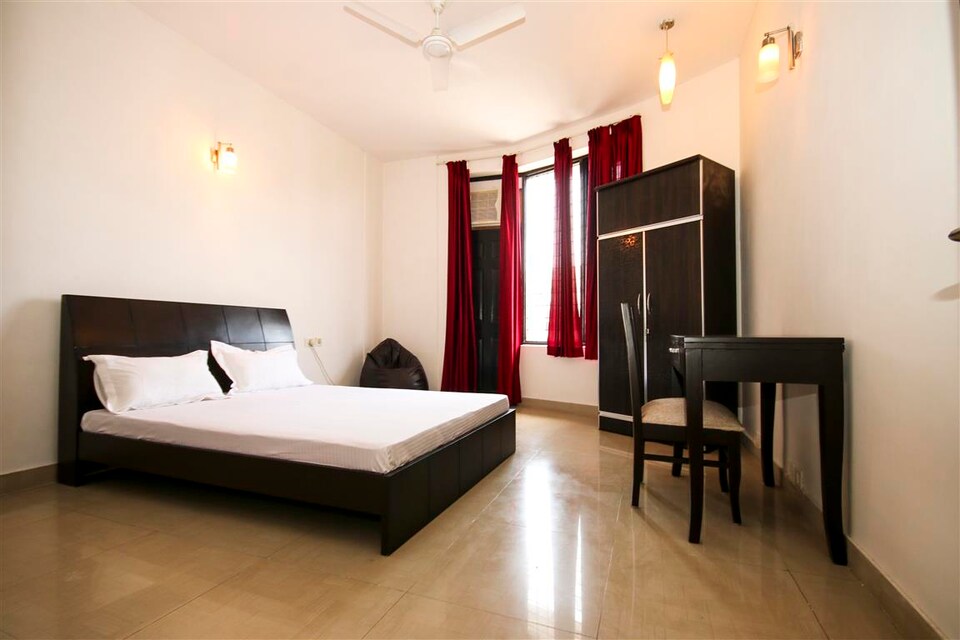 OYO Studios 323 Sohna Road, Sohna Road, Gurgaon
